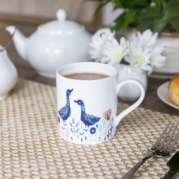 Set of 4 KitchenCraft Fine Bone China Woodcut Goose 250ml Can Mugs image 4