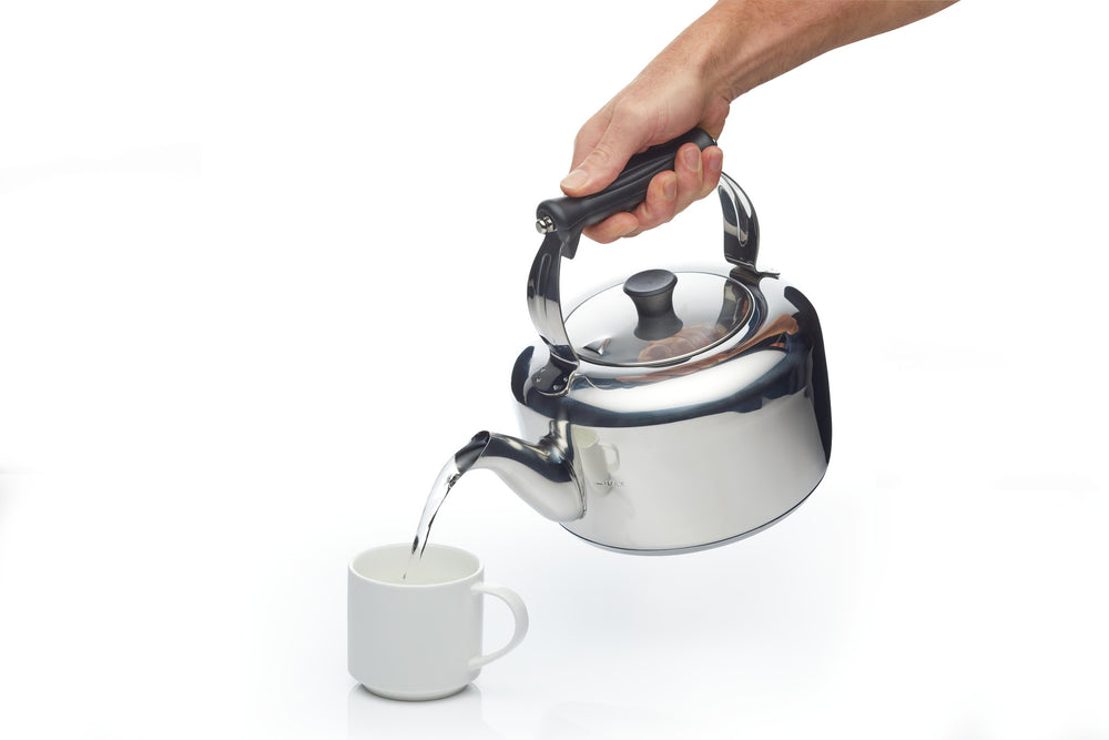 MasterClass Deluxe Farmhouse Style Heavy Duty 2 Litre Kettle