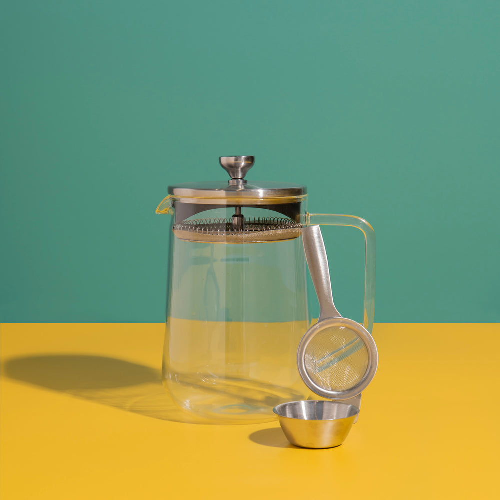 La Cafetière 2pc Tea Gift Set with 4-Cup Glass Loose Leaf Teapot, 1050ml and a Stainless Steel Strainer and Holder
