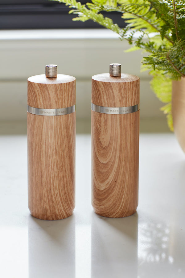 MasterClass Salt or Pepper Mill (17cm) - Beech Finish image 2