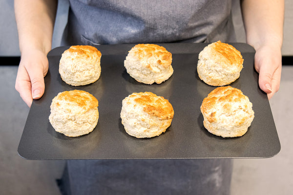 MasterClass Non-Stick Double Layered Baking Sheet, 35cm x 28cm image 5