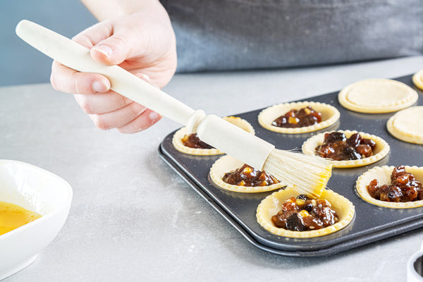 KitchenCraft Large 25cm Wooden Pastry / Basting Brush image 4