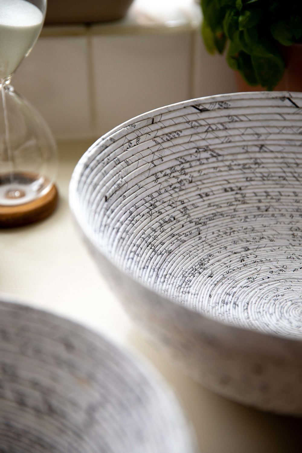 Natural Elements 30cm Reusable Fruit Bowl, Biodegradable Recycled Paper