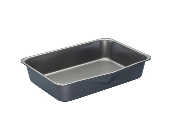 MasterClass Smart Space Seven-Piece Stacking Non-Stick Baking & Roasting Set image 3