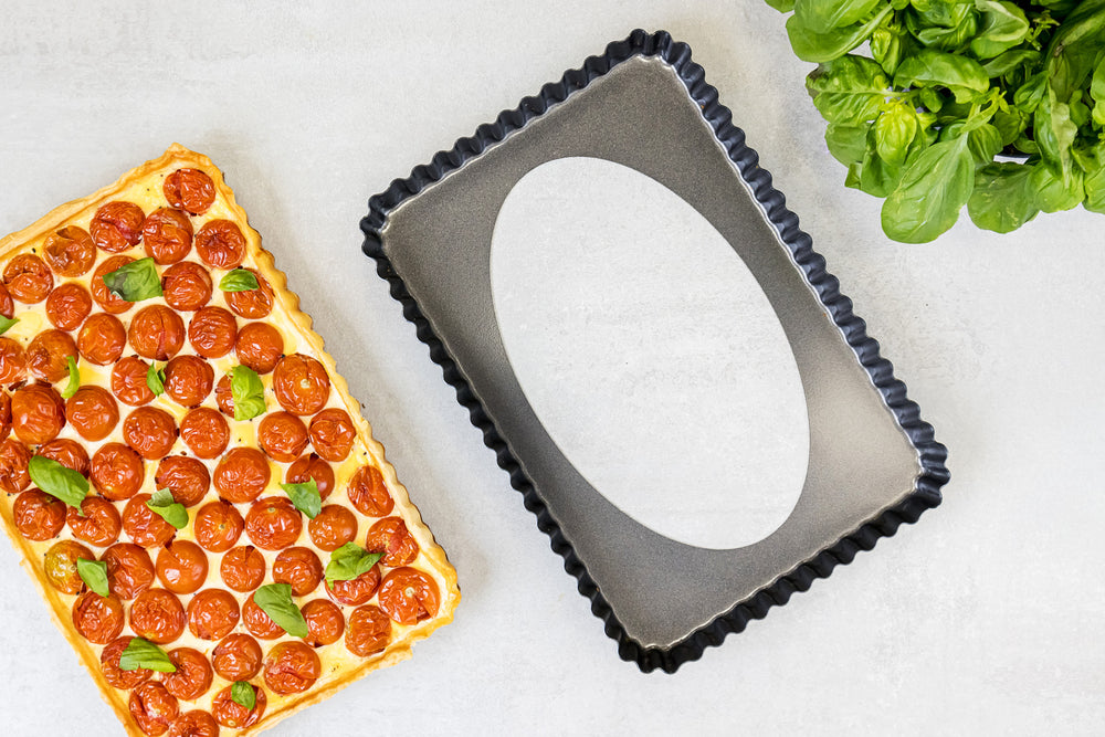 MasterClass Non-Stick Loose Base Fluted Flan Tin, 31cm x 21cm