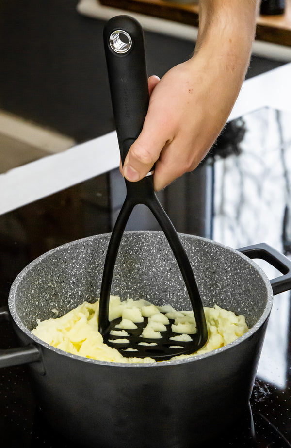MasterClass Soft Grip Nylon Masher image 7