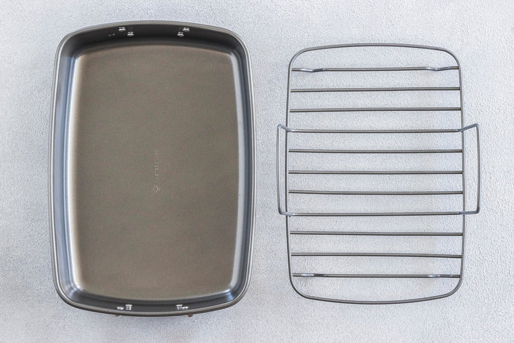 MasterClass Non-Stick Roasting Pan with Rack, 40cm x 28cm