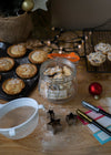 10pc Mince Pie Gifting Set with, 12-hole Baking Pan, Cooling Rack, Glass Jar, Star Cutters, Seive, Jar Labels and Labelling Pens image 5