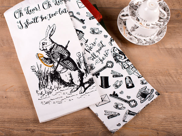 Victoria And Albert Alice In Wonderland Set of 2 Tea Towels image 2