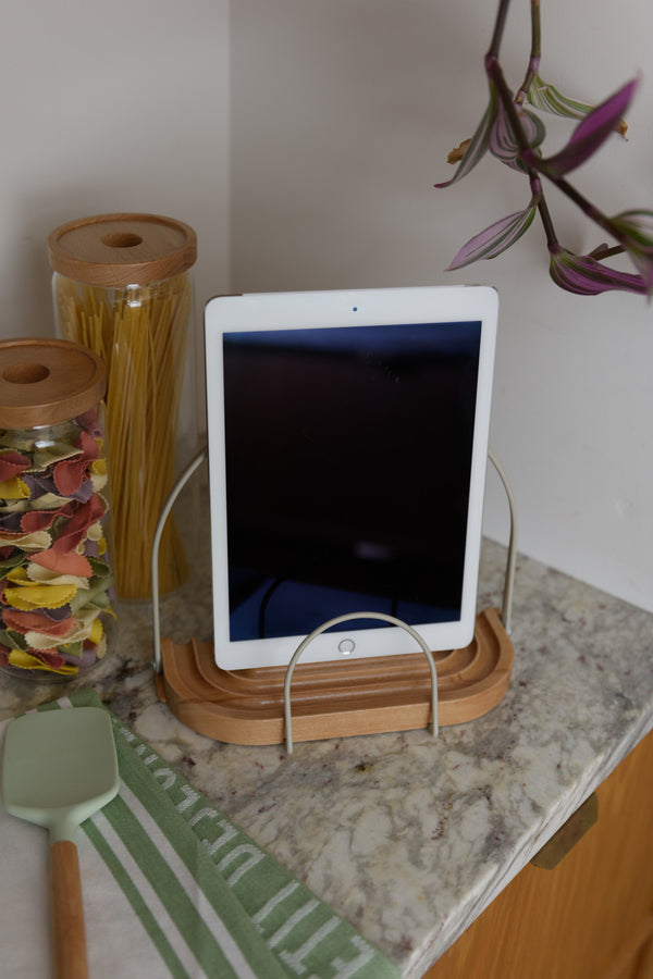 KitchenCraft Idilica Beechwood Cookbook / Tablet Stand image 7