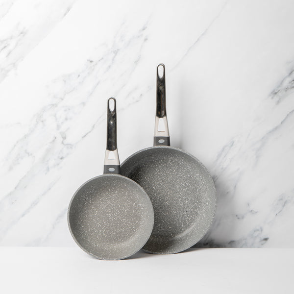 Set of 2 Non-Stick Cast Aluminium Frying Pans, 20cm & 26cm - Induction Safe image 2