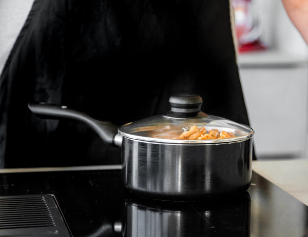 MasterClass Can-to-Pan 18cm Ceramic Non-Stick Saucepan with Lid, Recycled Aluminium image 6