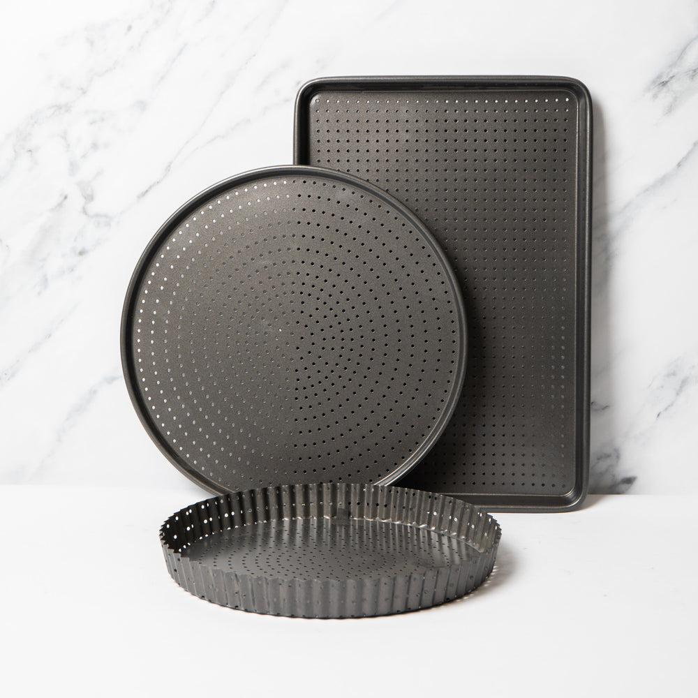 3pc Crusty Bake Non-Stick Bakeware Set with 30cm Flan/Quiche Tin, 32cm Pizza Tray and 39cm Baking Tray