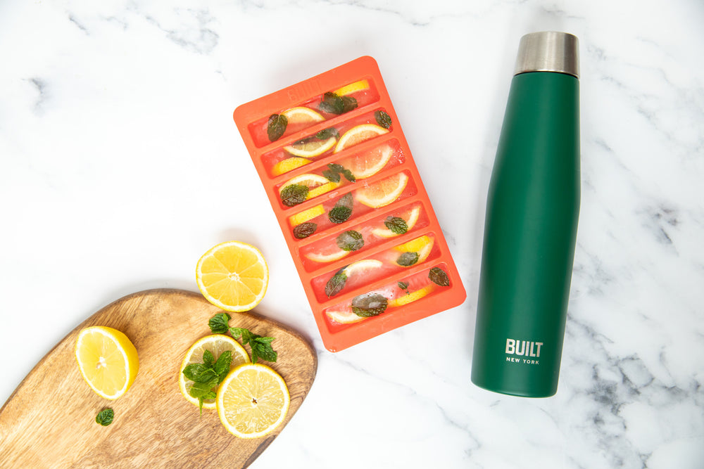 BUILT Apex 540ml Insulated Water Bottle, BPA-Free 18/8 Stainless Steel - Forest Green