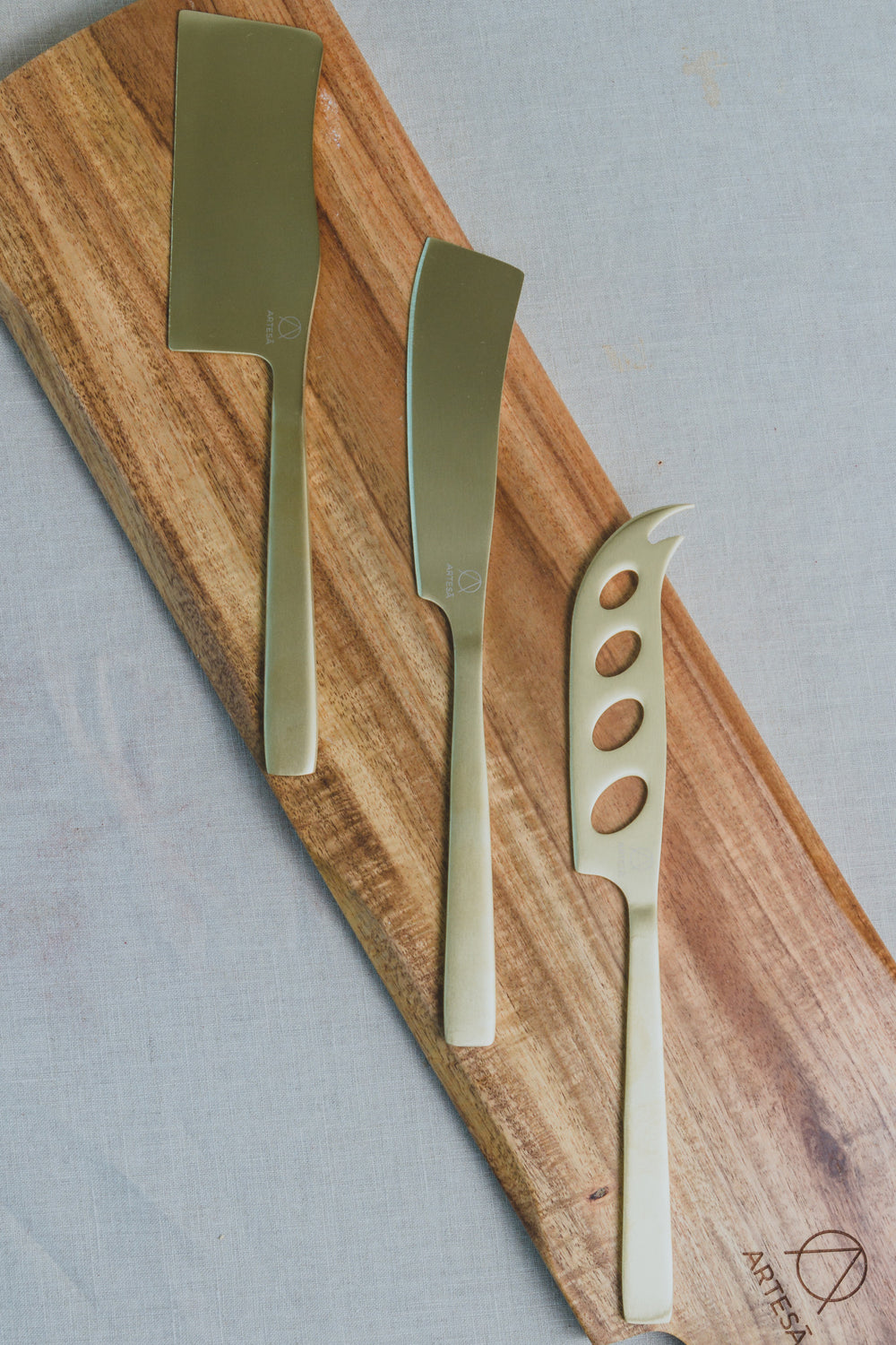 Artesá-Piece Set of Brass-Finished Cheese Knives