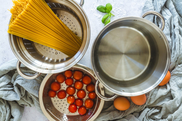 KitchenCraft World of Flavours Italian Pasta Pot with Steamer Insert image 6