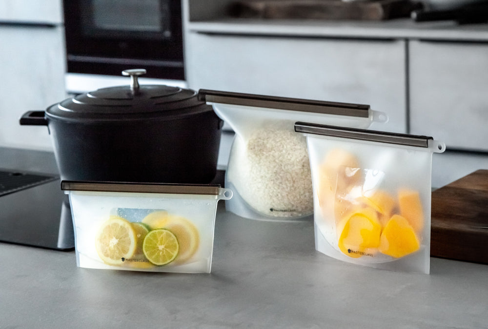 MasterClass 1.5-Litre Reusable Food Bag with Leakproof and Airtight Seal, BPA-Free Silicone