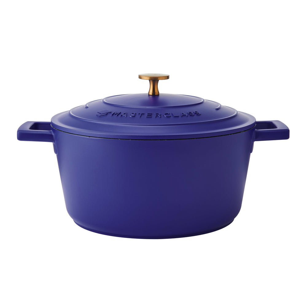 MasterClass Electric Blue Cast Aluminium Casserole Dish, 4L image 1