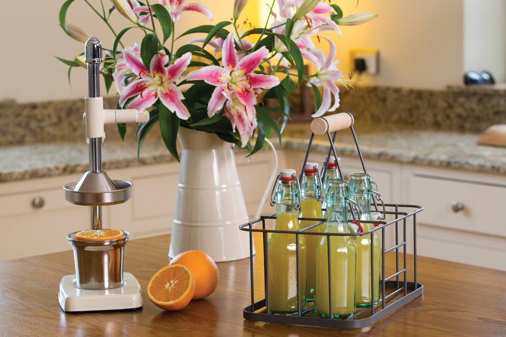 Living Nostalgia Wire Six Bottle Carrier