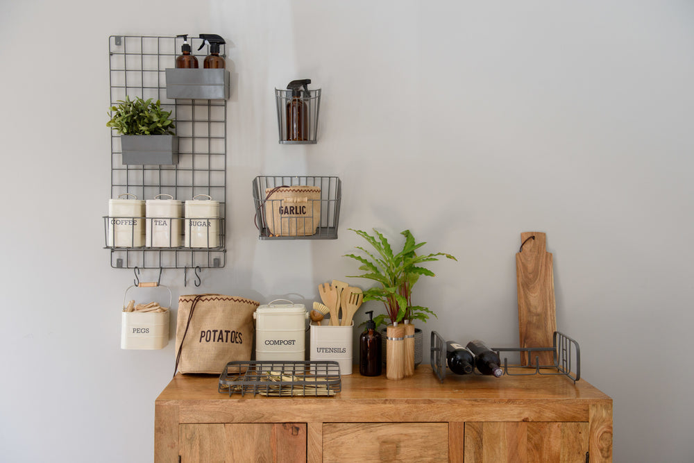 KitchenCraft Living Nostalgia Stackable Bottle Rack, Iron Wire