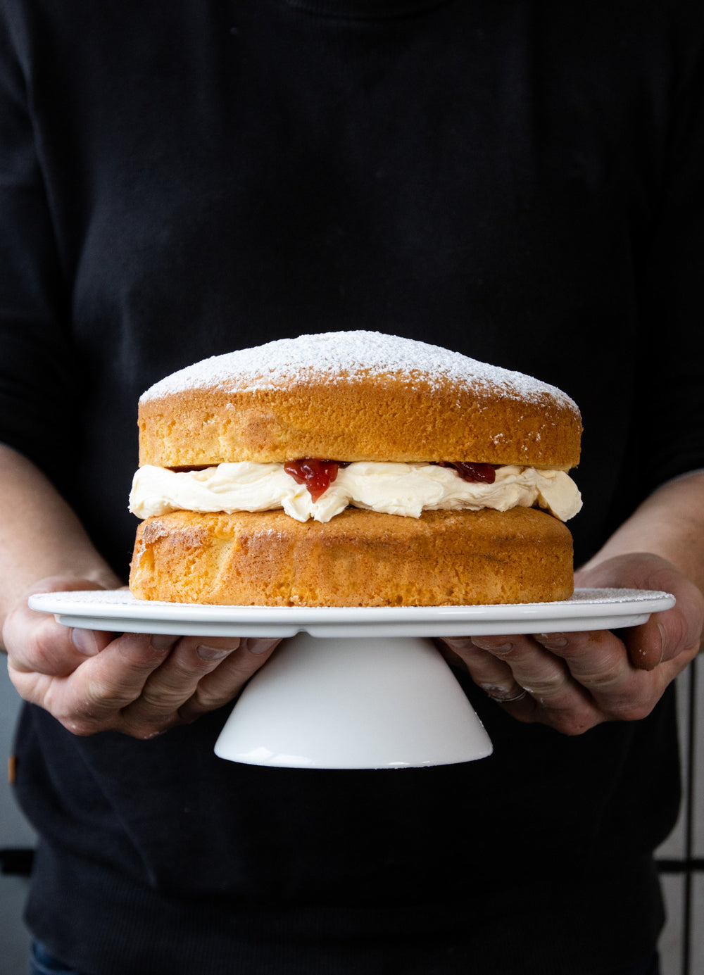 Sweetly Does It Porcelain Cake Stand