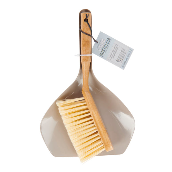 Living Nostalgia Traditional Dustpan and Brush Set image 4