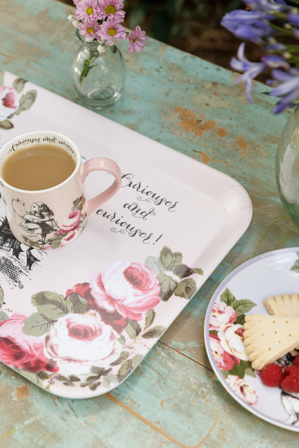 Mikasa and the V&A Alice In Wonderland Large Rectangle Tray