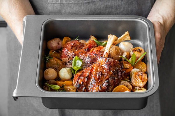 MasterClass Smart Stack Square Baking Tin image 7