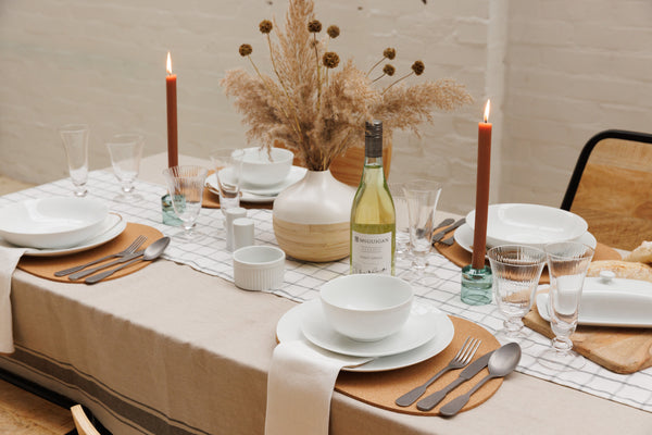 Mikasa Chalk 12-Piece Porcelain Dinner Set, White image 15