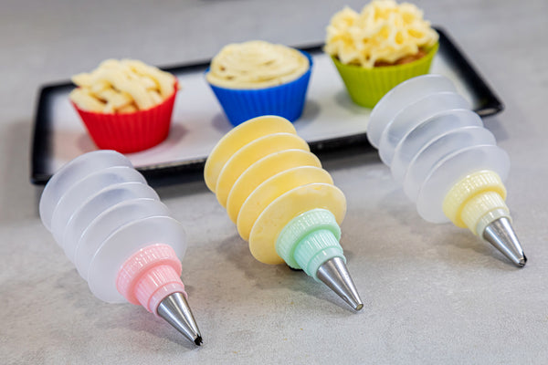 KitchenCraft Cookie and Cupcake Decorating Kit image 5