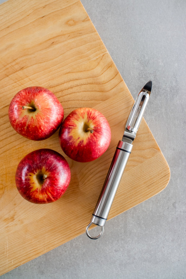 KitchenCraft Oval Handled Professional Stainless Steel Swivel Peeler image 6