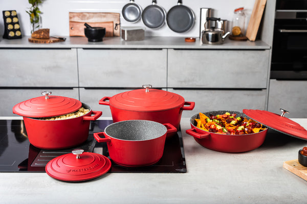 MasterClass Red Cast Aluminium Casserole Dish, 4L image 3