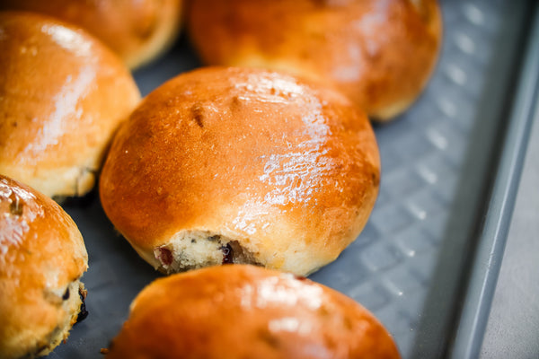 MasterClass Smart Ceramic Baking Tray with Robust Non-Stick Coating, Carbon Steel, Grey, 40 x 27cm image 7