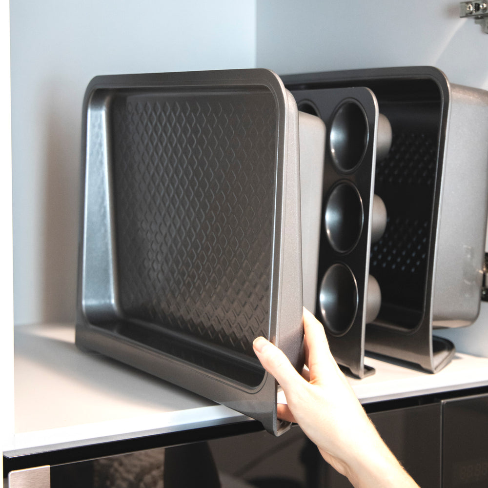 MasterClass Smart Stack Non-Stick 40.5cm x 31cm Baking Tray