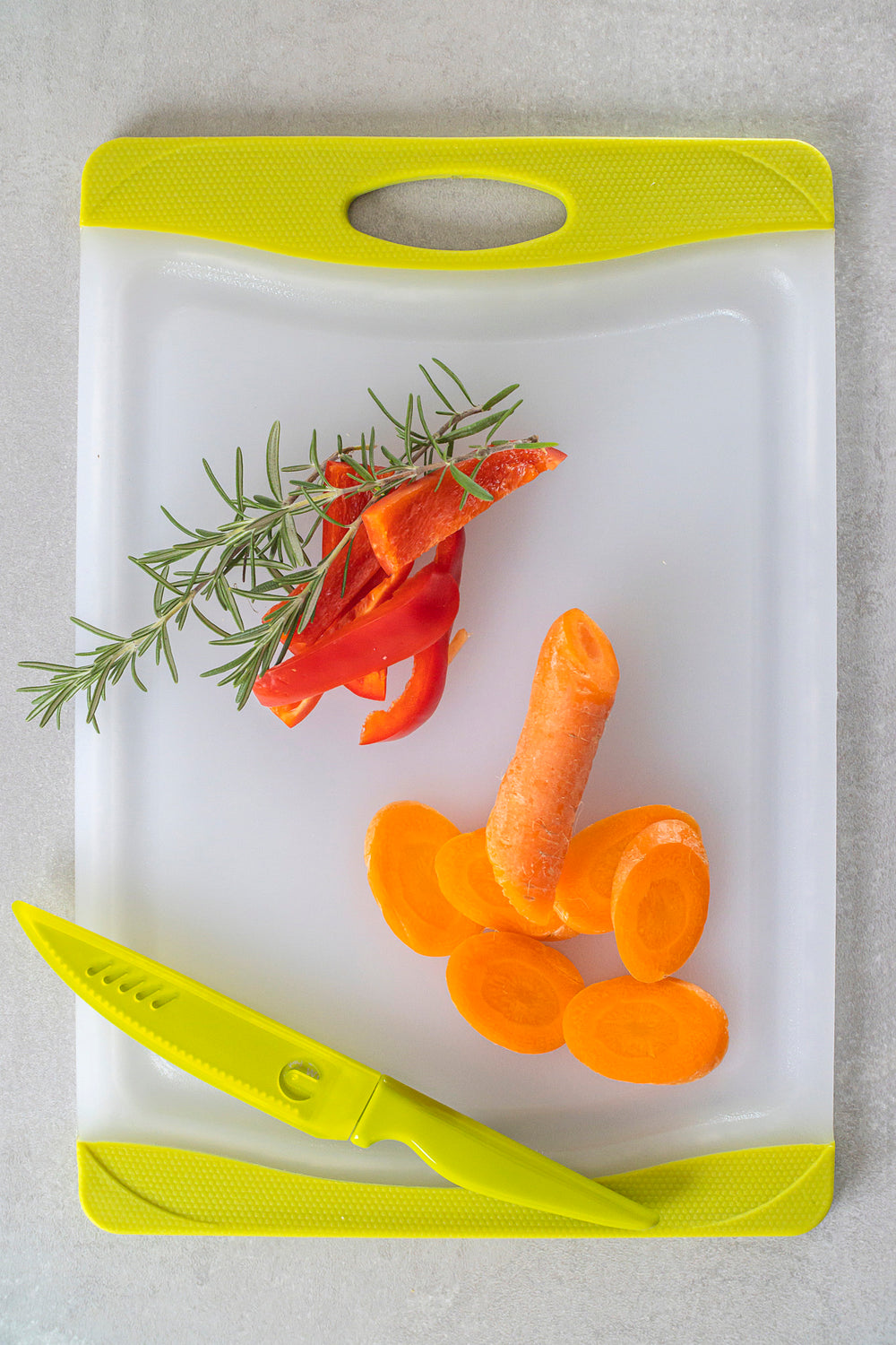 Colourworks Green Reversible Chopping Board