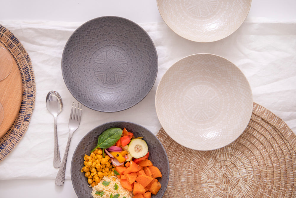 KitchenCraft Set of 4 Pasta Bowls in Gift Box, Lead-Free Glazed Stoneware - Embossed Grey