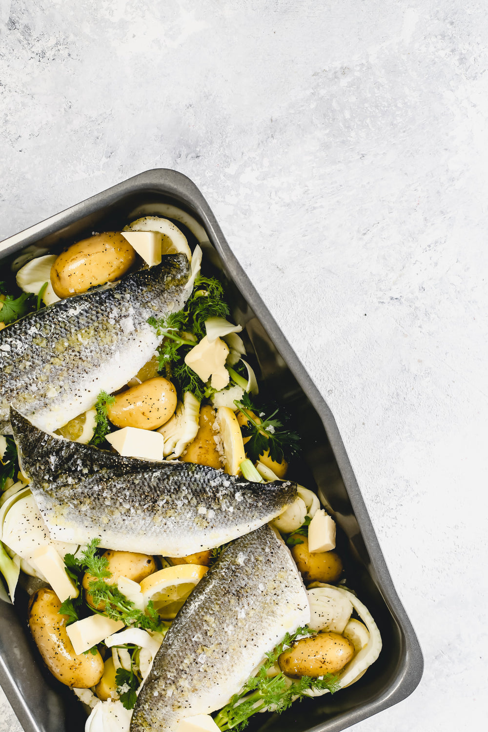 MasterClass Smart Ceramic Large Roasting Tin with Robust Non-Stick Coating, Carbon Steel - Grey