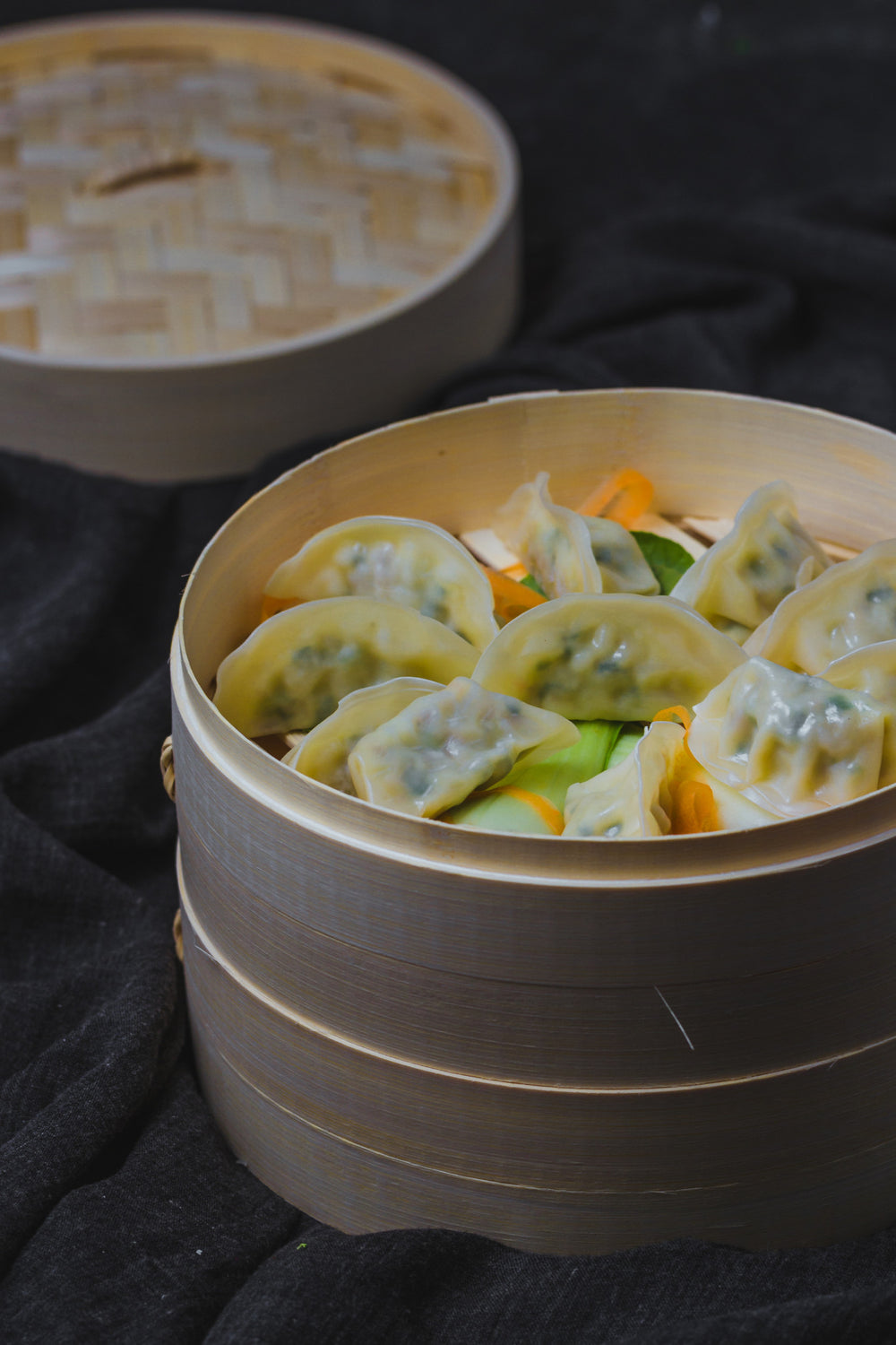 KitchenCraft World of Flavours Oriental Medium Two Tier Bamboo Steamer and Lid