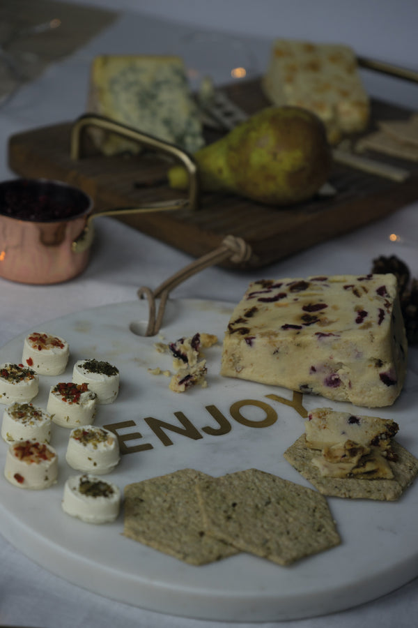 Artesá Round White Marble Cheese Board image 5