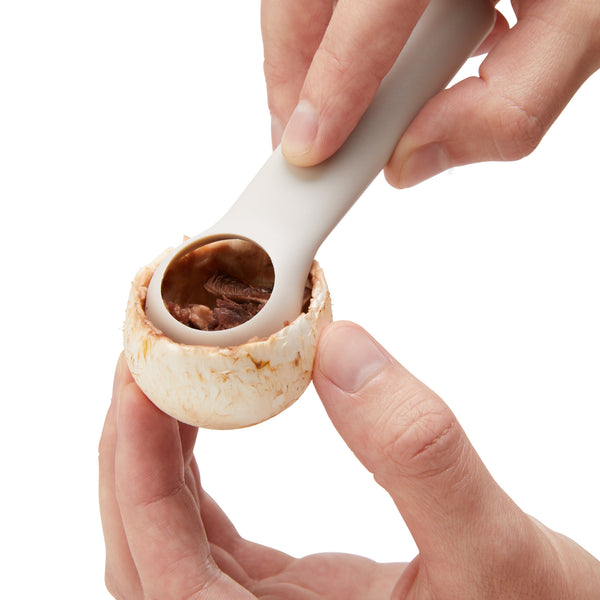 Chef'n Shroombrush Mushroom Corer and Brush image 9
