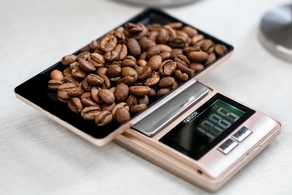 Taylor Pro 0.01g Precision Pocket Kitchen Scales in Gift Box, Plastic / Stainless Steel - Rose Gold