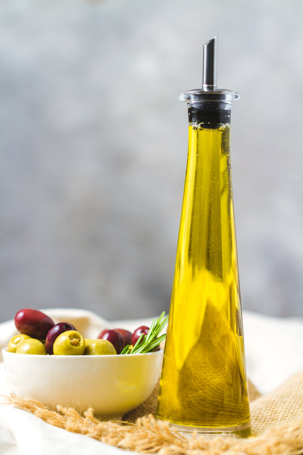 KitchenCraft World of Flavours Italian Glass Pyramid Oil Bottle image 6