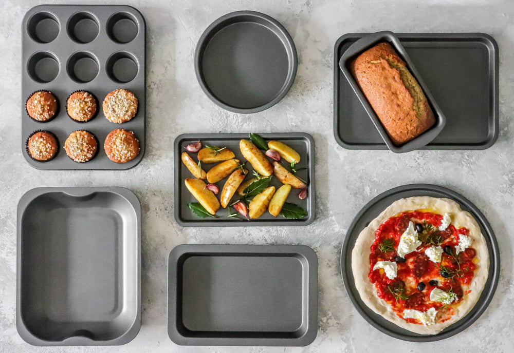 KitchenCraft Carbon Steel Non-Stick 8-Piece Bakeware Set