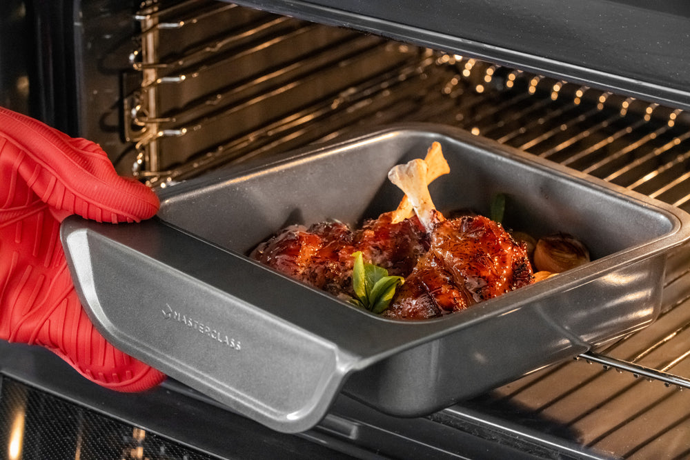 MasterClass Smart Stack Square Baking Tin