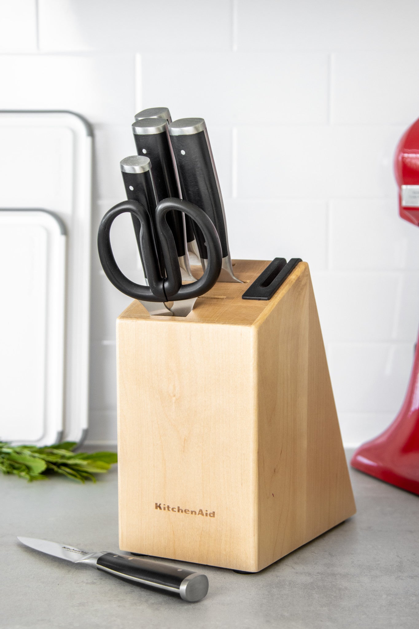 KitchenAid Classic 6-Piece Knife Set with Block, Sharp High-Carbon Jap ...