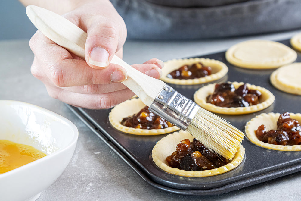 KitchenCraft Set of 2 Wide Pastry Brushes