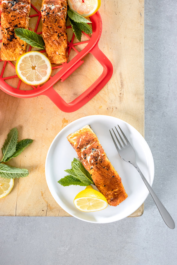 Instant Pot™ Instant Vortex™ Silicone Flippable Grill Cage image 11