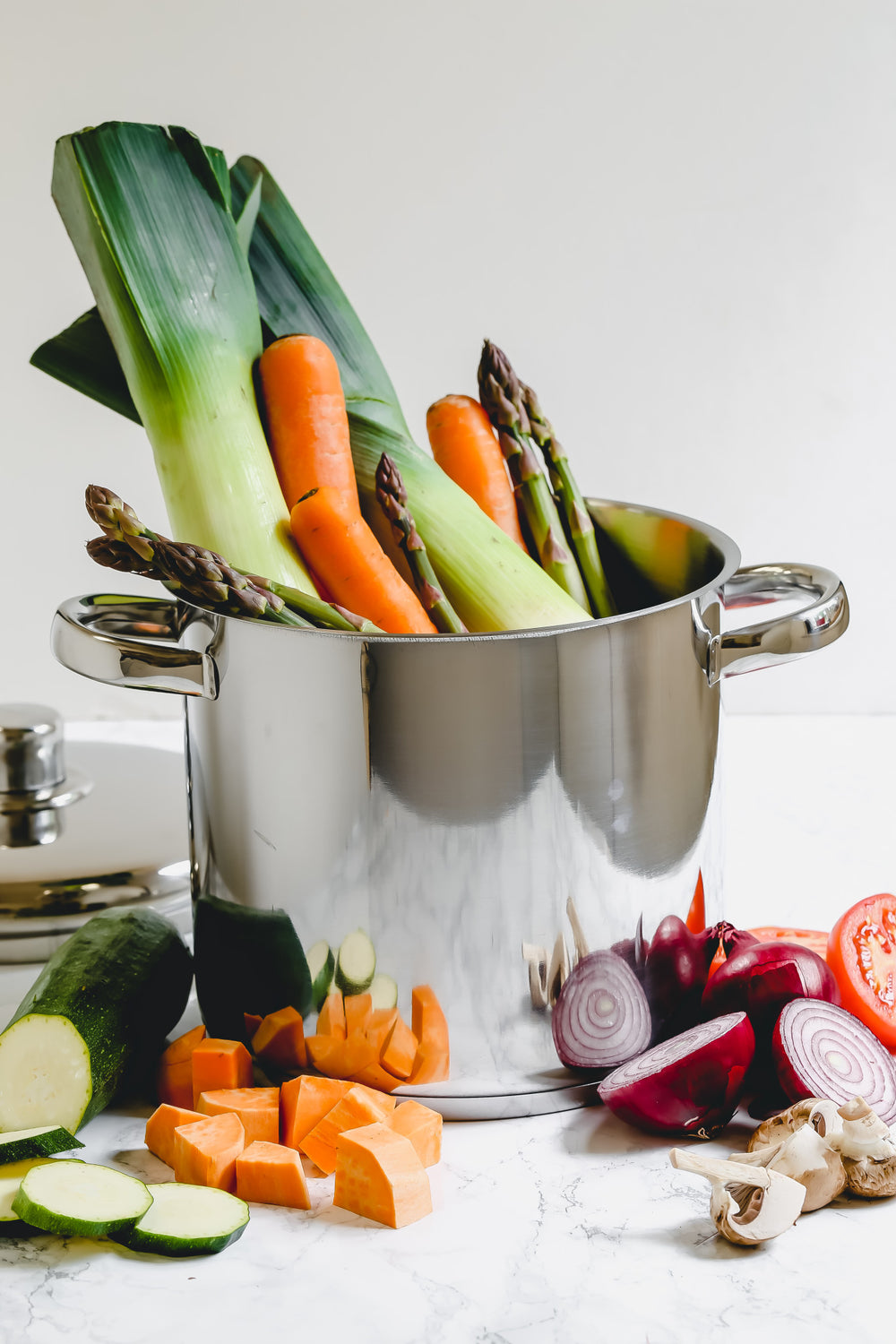 MasterClass Stainless Steel Stockpot, 5.5L