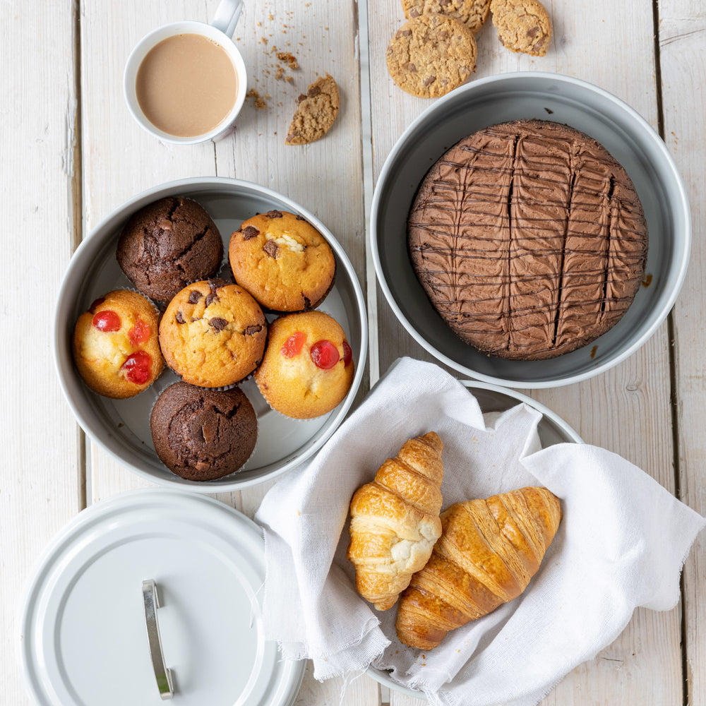 Living Nostalgia French Grey Three Tier Cake Tin Set