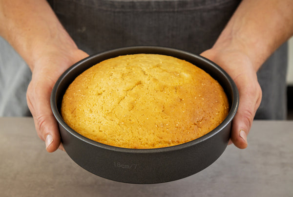 MasterClass Non-Stick Loose Base Sandwich Pan, 18cm image 5